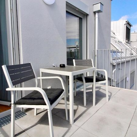 Modern Balcony Apartment With Pool Close To Lake In "Donaustadt" Viyana Dış mekan fotoğraf